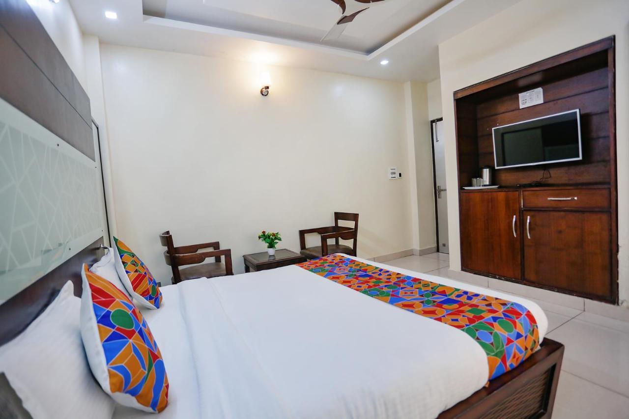 FabHotel Winter Line Inn Masuri Exterior foto